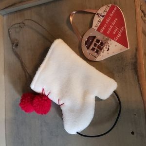 Hanging Winter decorations